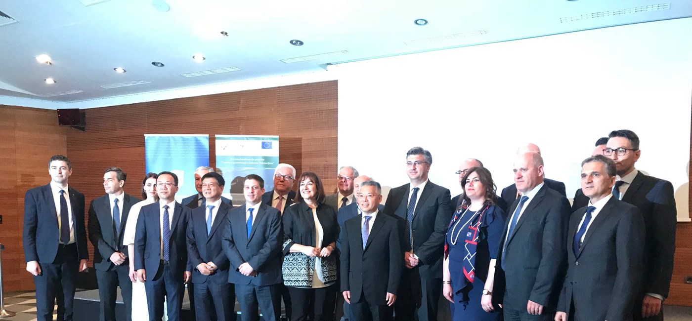 Predsjednik Vlade Andrej Plenković na potpisivanju ugovora za izgradnju Pelješkog mosta